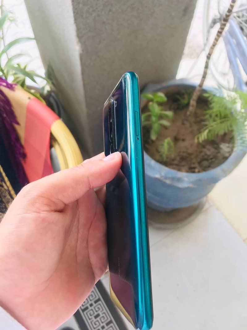 Xiaomi Redmi Note 8 Pro 3