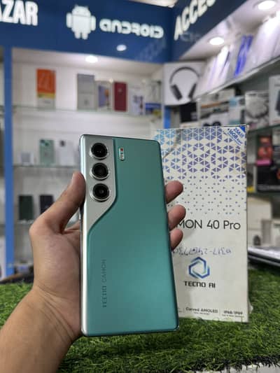 tecno camon 40 pro 8gb ram 256gb storage with box & charger