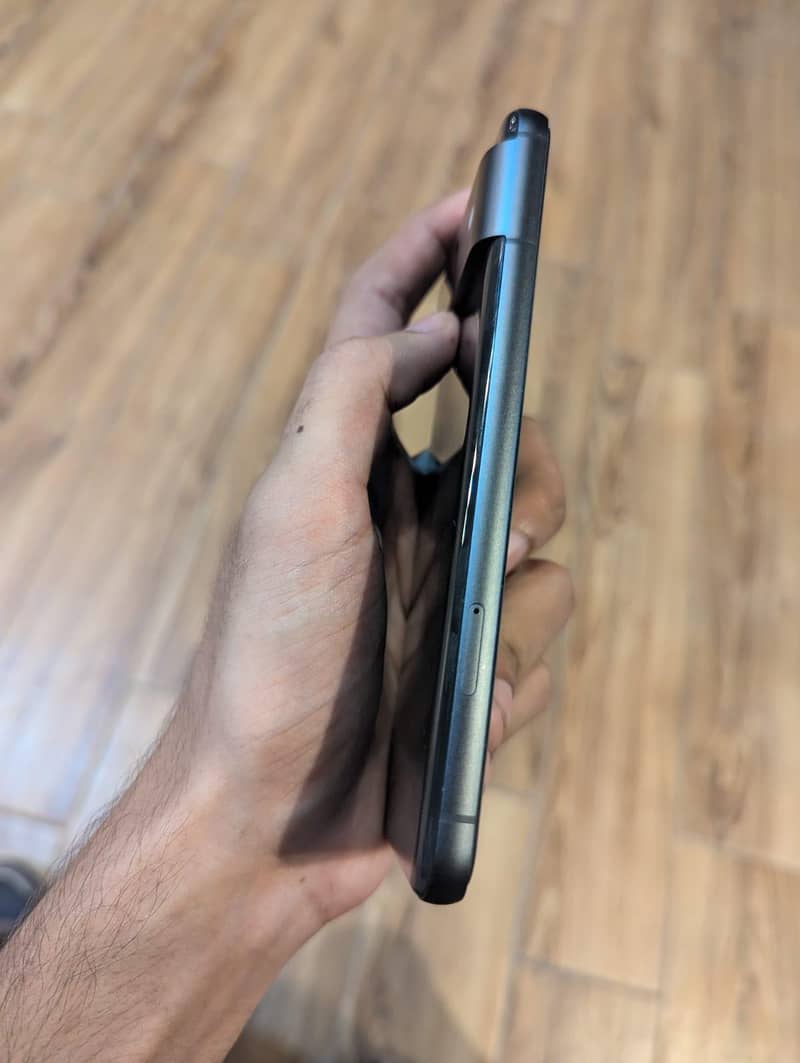 Google Pixel 8 2