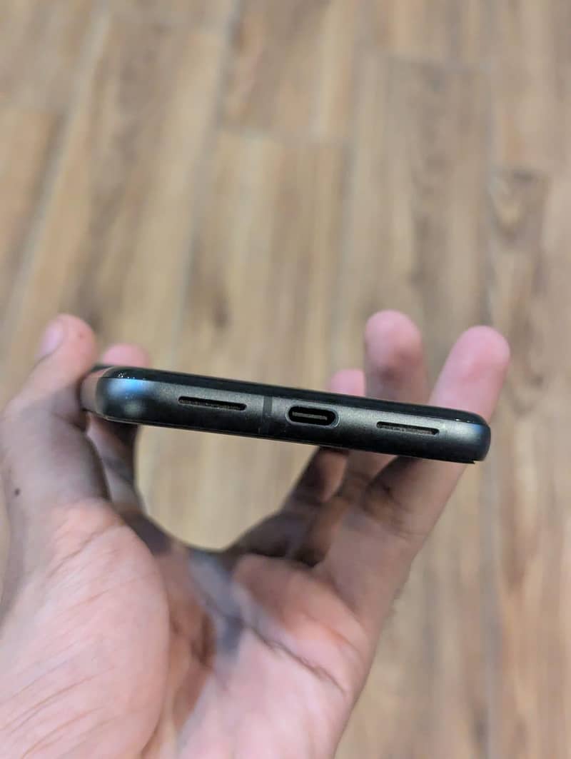 Google Pixel 8 3