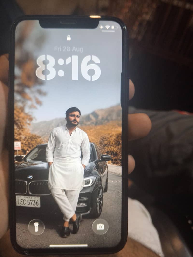 Apple iPhone 11 Pro 2