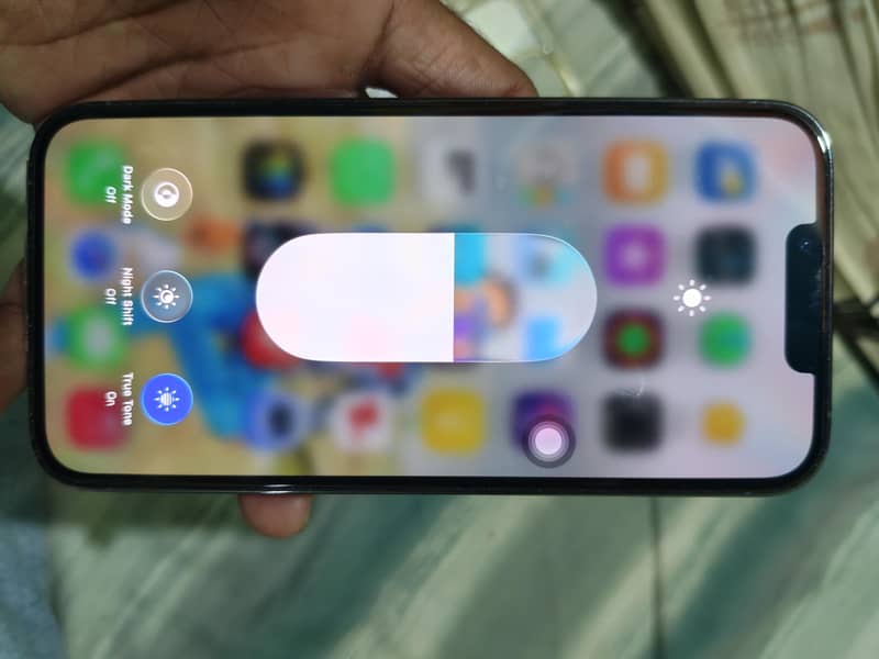 Apple iPhone 13 Pro 3