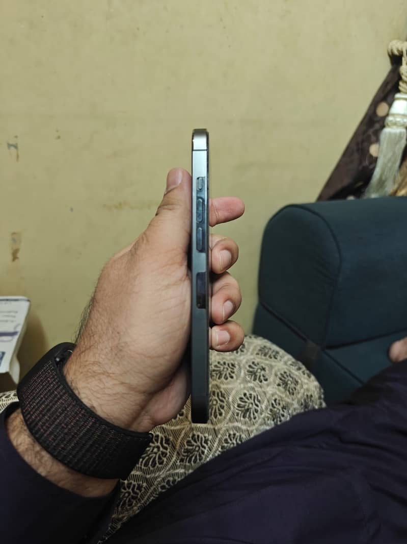 Apple iPhone 13 Pro 5
