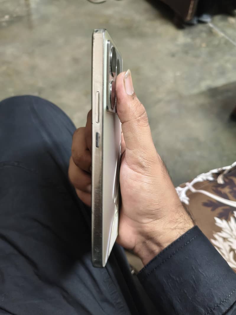Infinix Note 40 2
