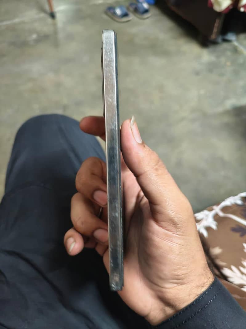 Infinix Note 40 6