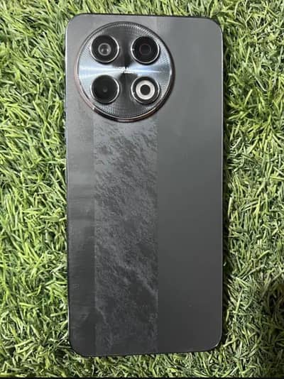 Tecno SPARK 30 Pro