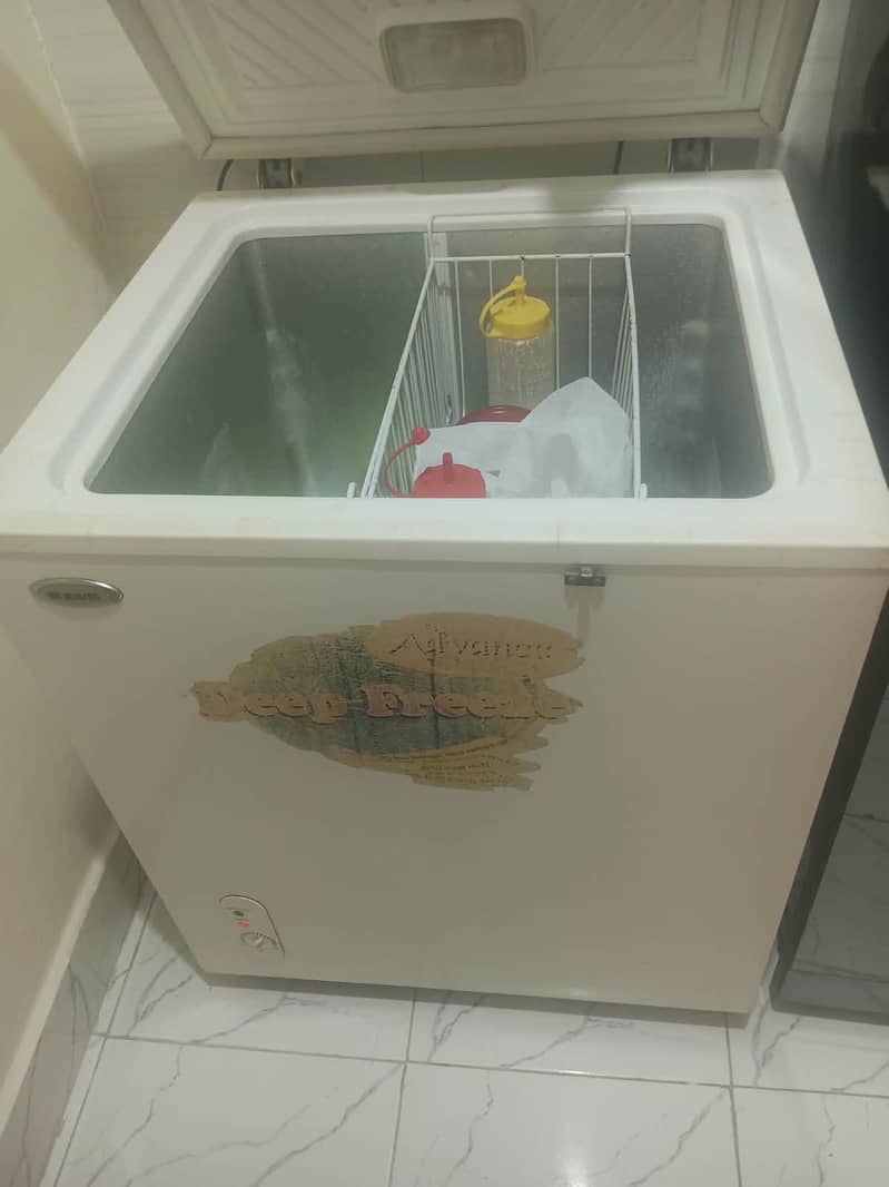 waves single door freezer 1