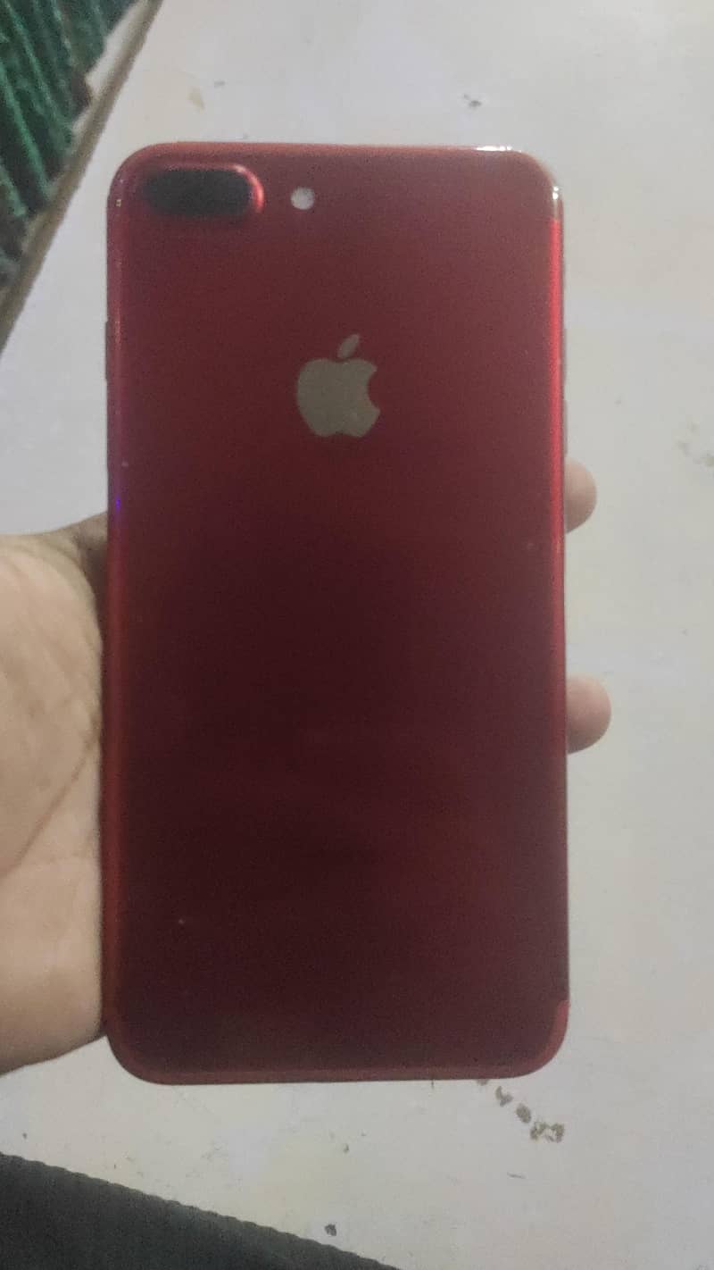 Apple iPhone 7 Plus 1