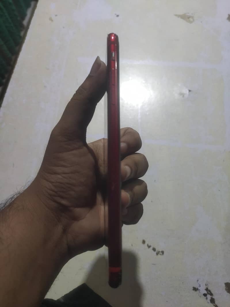 Apple iPhone 7 Plus 5