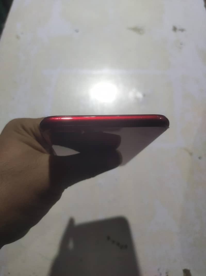 Apple iPhone 7 Plus 6