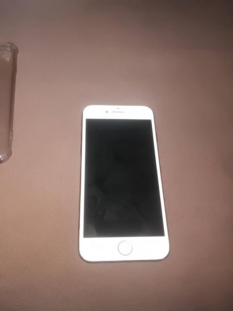 Apple iPhone 7 1