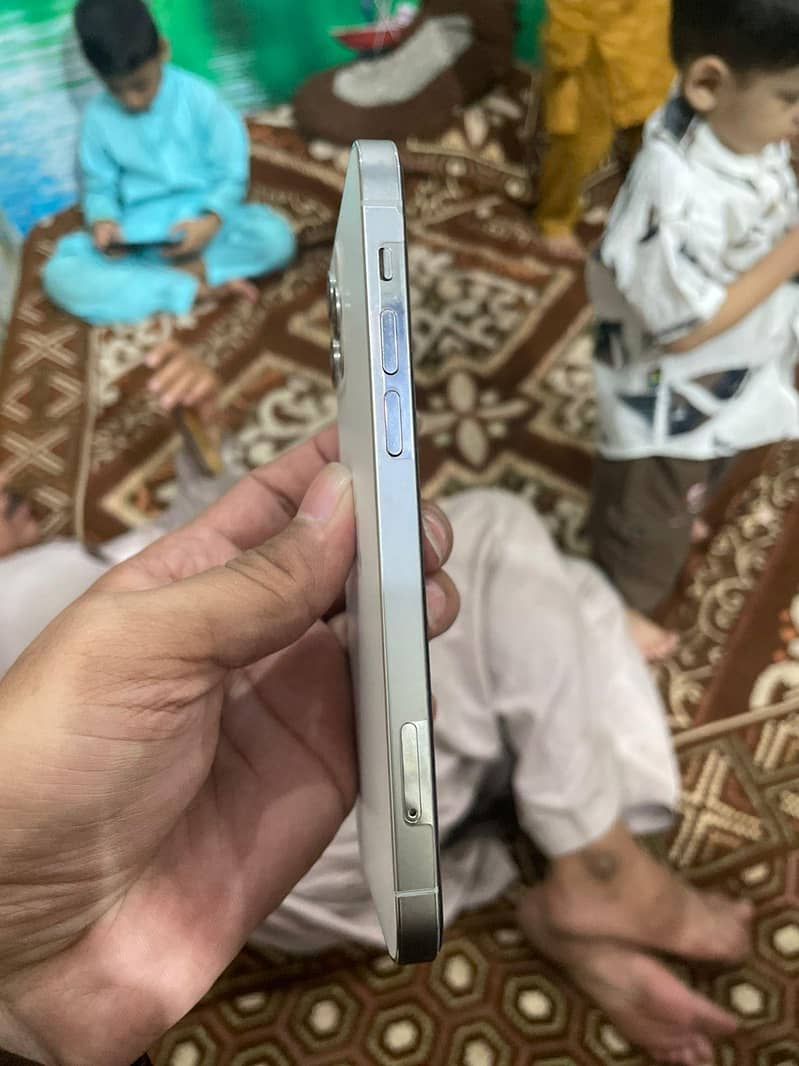 Apple iPhone 12 Pro 2