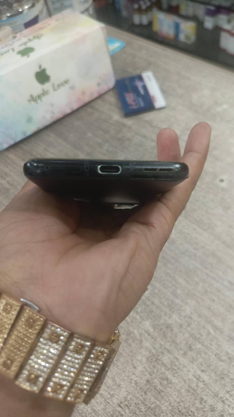 One Plus 10 Pro 5