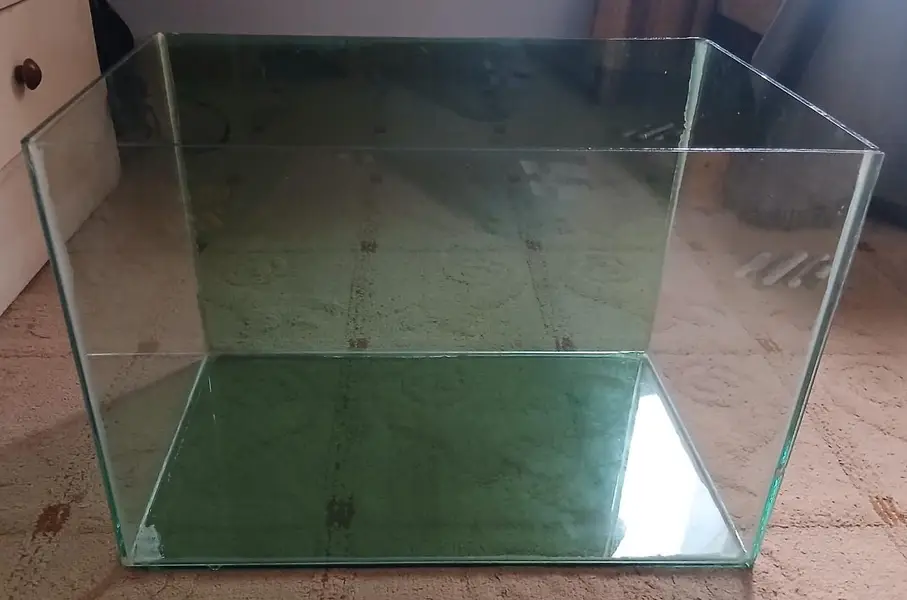 Fish Aquarium Tank with Accessories — photo 2