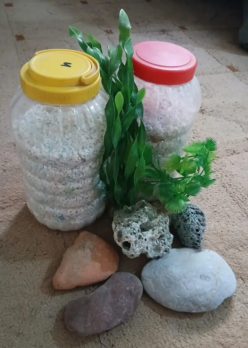 Fish Aquarium Tank with Accessories — photo 9
