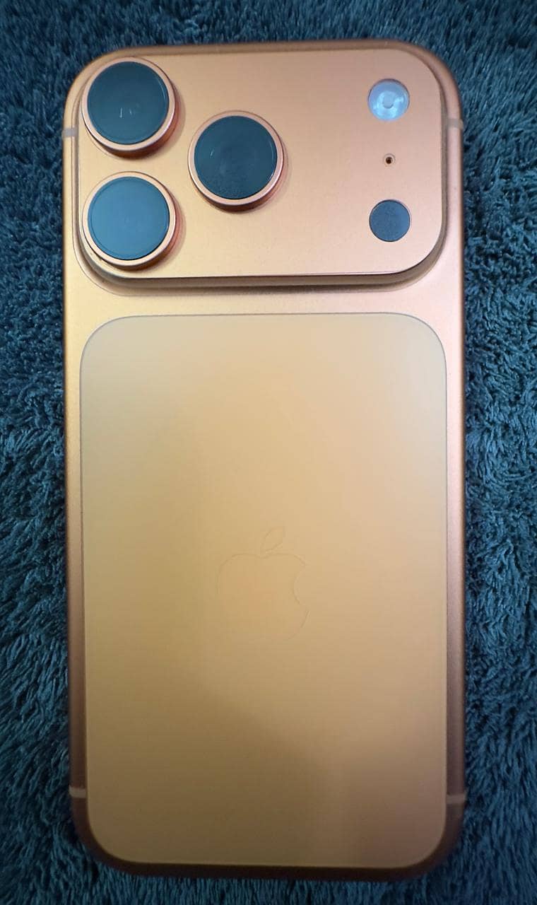 Apple iPhone 17 Pro 6