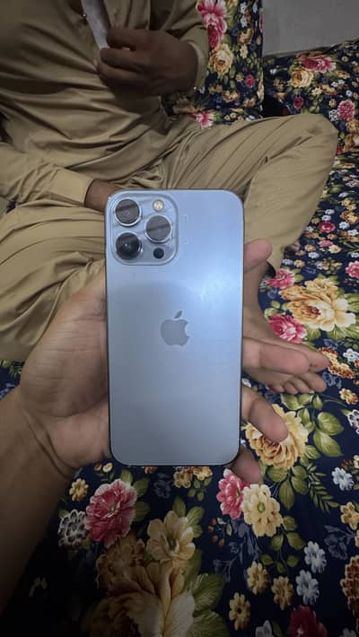 Apple iPhone 13 Pro Max