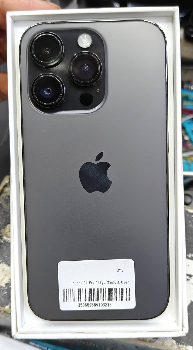 Apple iPhone 14 Pro 1