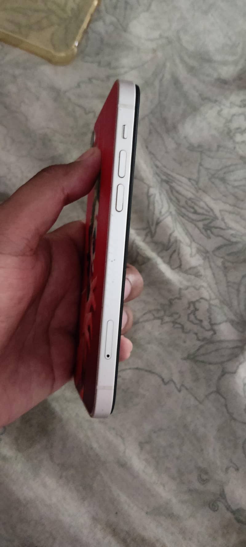 Apple iPhone 12 3