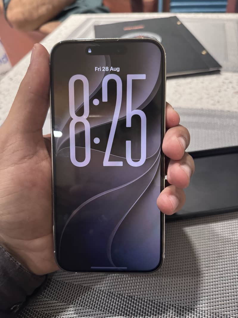 Apple iPhone 14 Pro Max 2