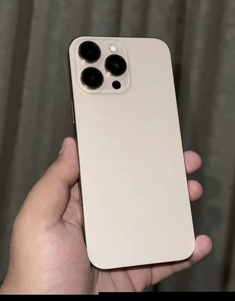 Apple iPhone 16 Pro Max 0