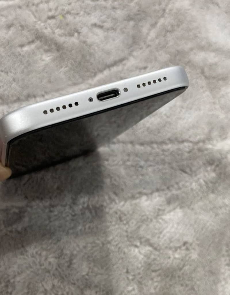 Apple iPhone 17 Pro Max 0