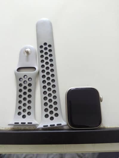 Apple Watch series 7 Nike