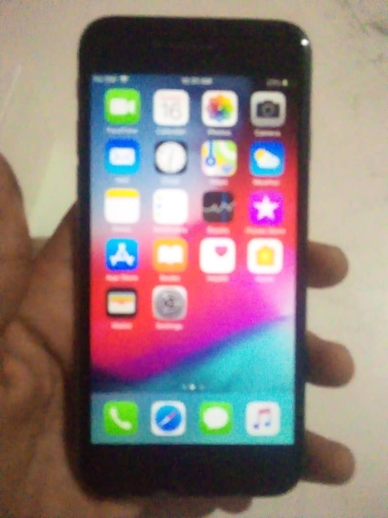 Apple iPhone 6 2