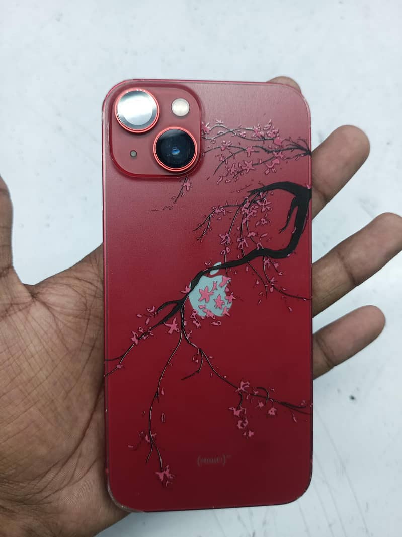 Apple iPhone 13 6