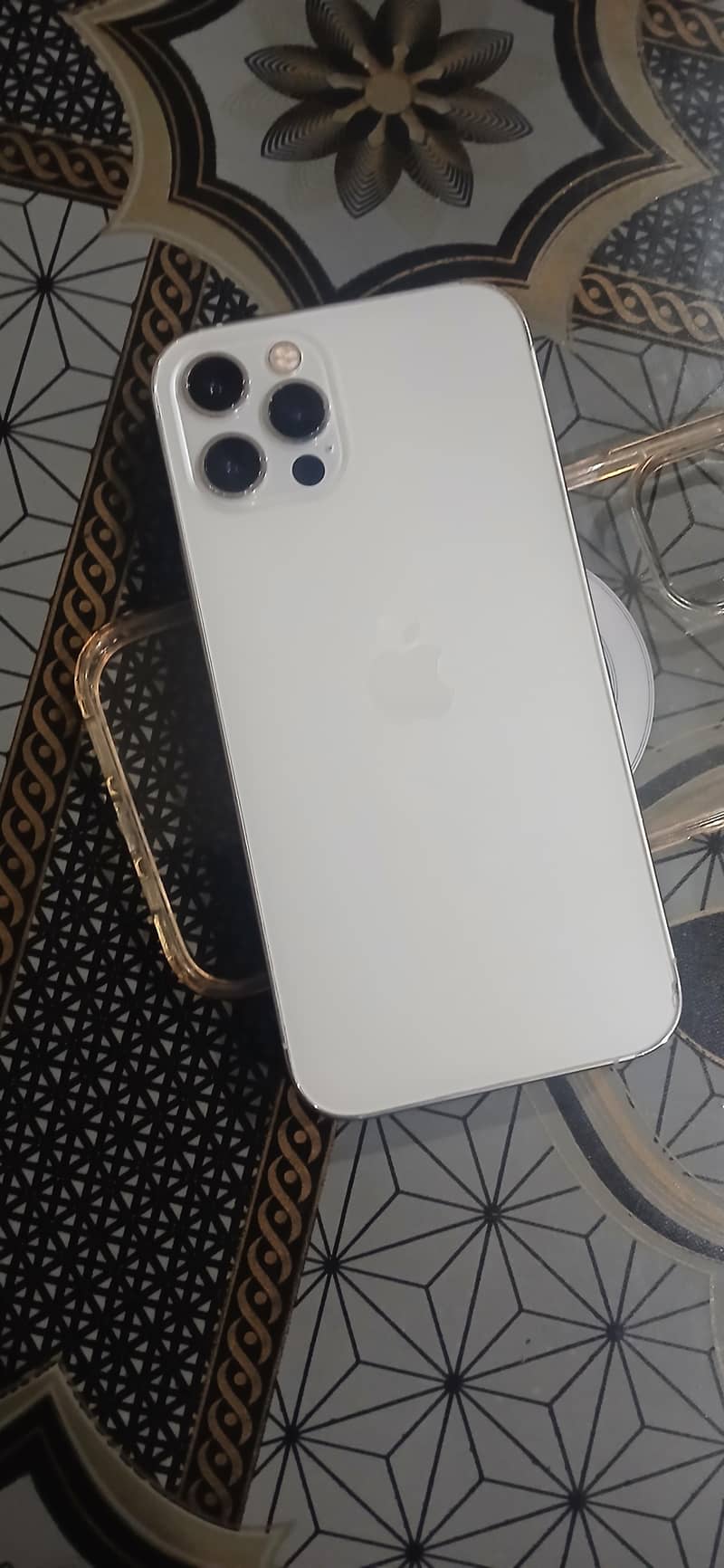 Apple iPhone 12 Pro 0