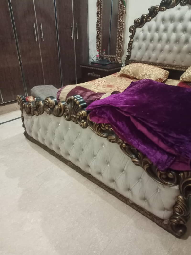 Bed set  Mughal 1