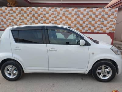 Toyota Passo 2012