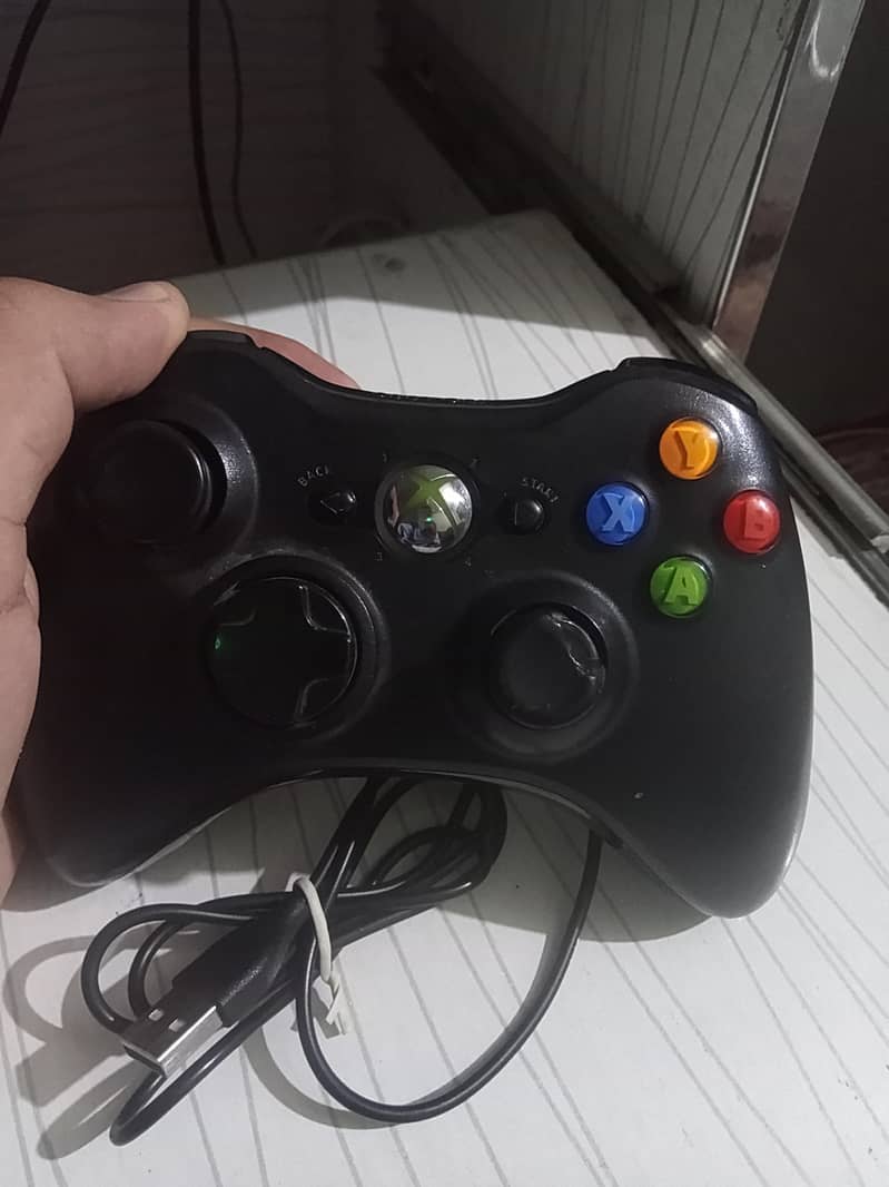 Xbox 360 Wireless Controller With Battery 2