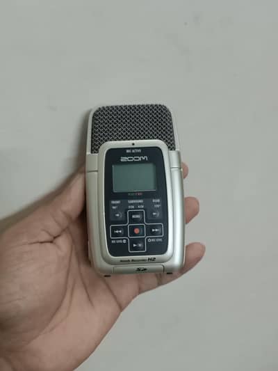 ZOOM H2 Handy Recorder