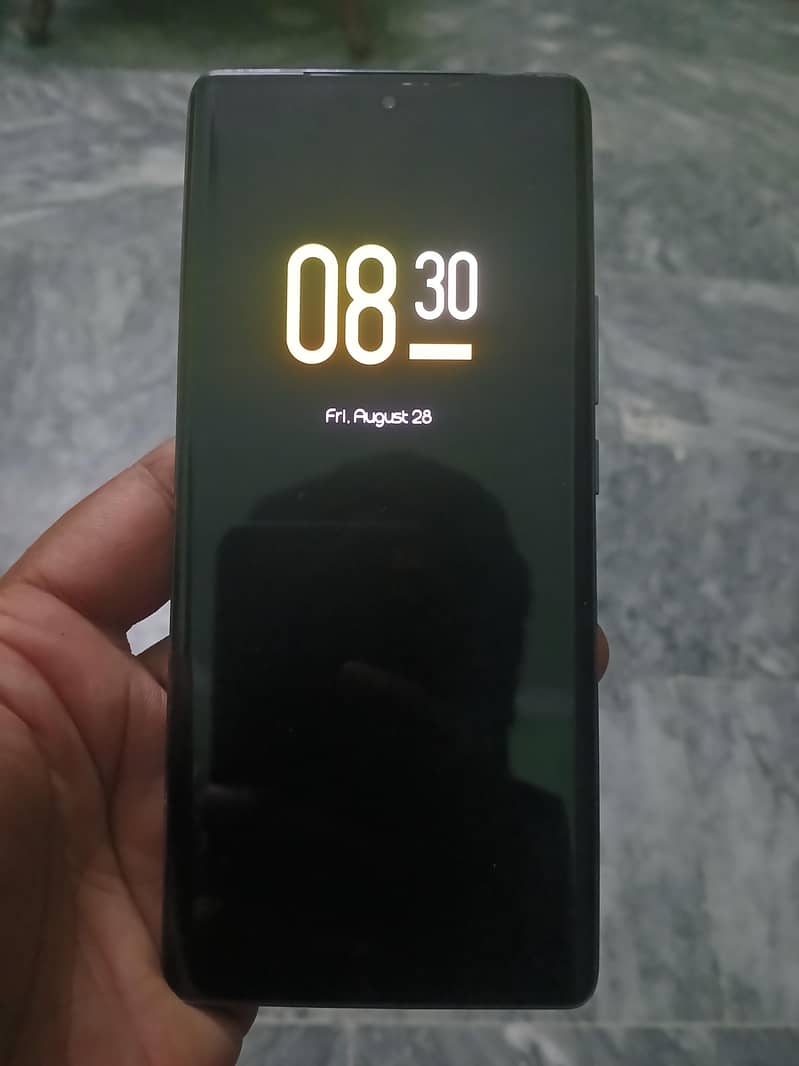 Tecno Spark 20 Pro Plus 3