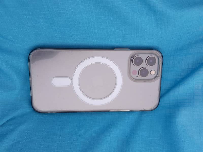 Apple iPhone 12 Pro 1