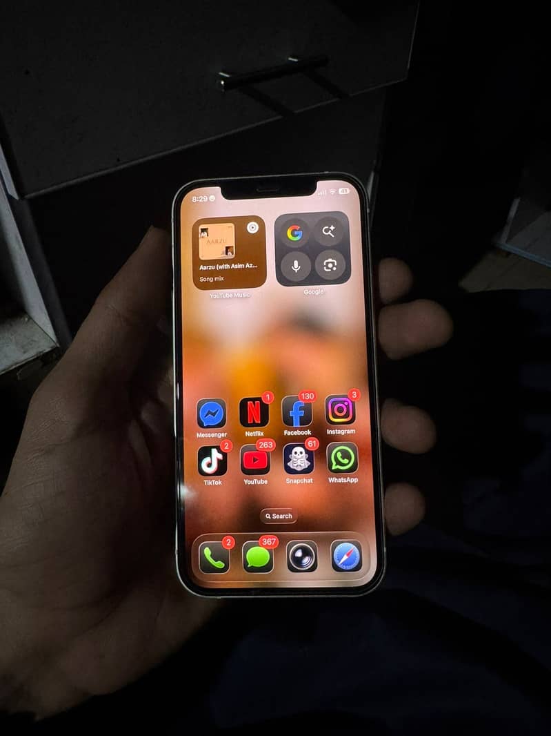 Apple iPhone 12 3