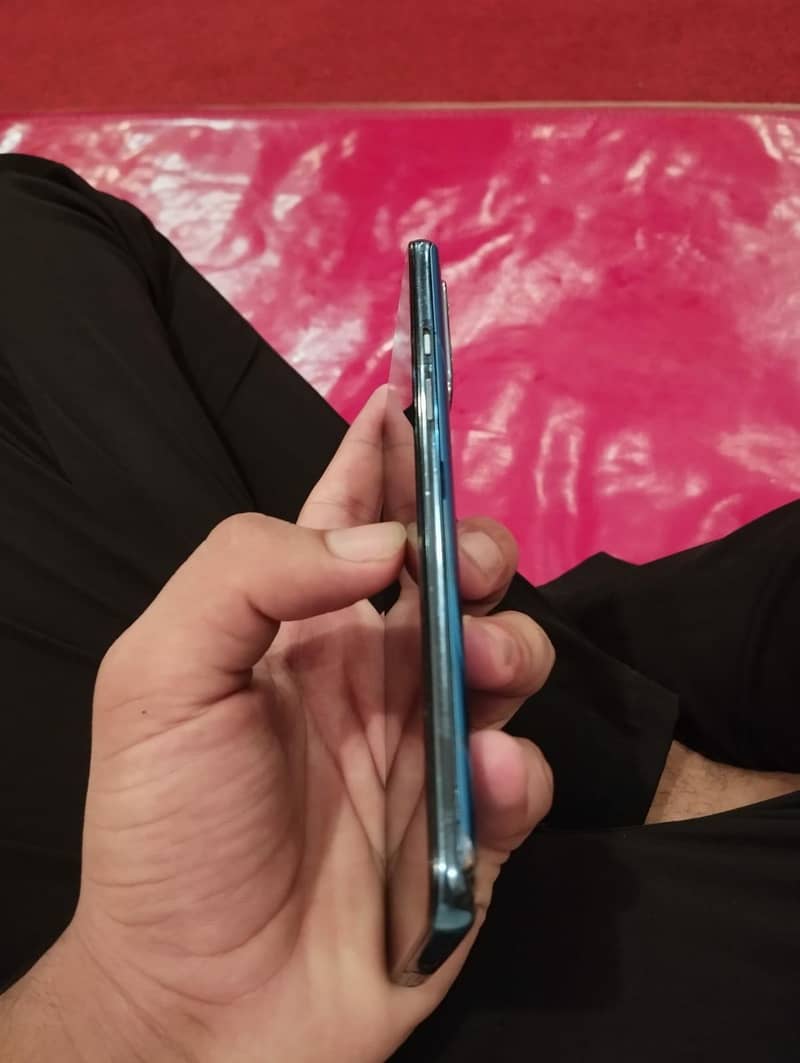One Plus 9 5G 1