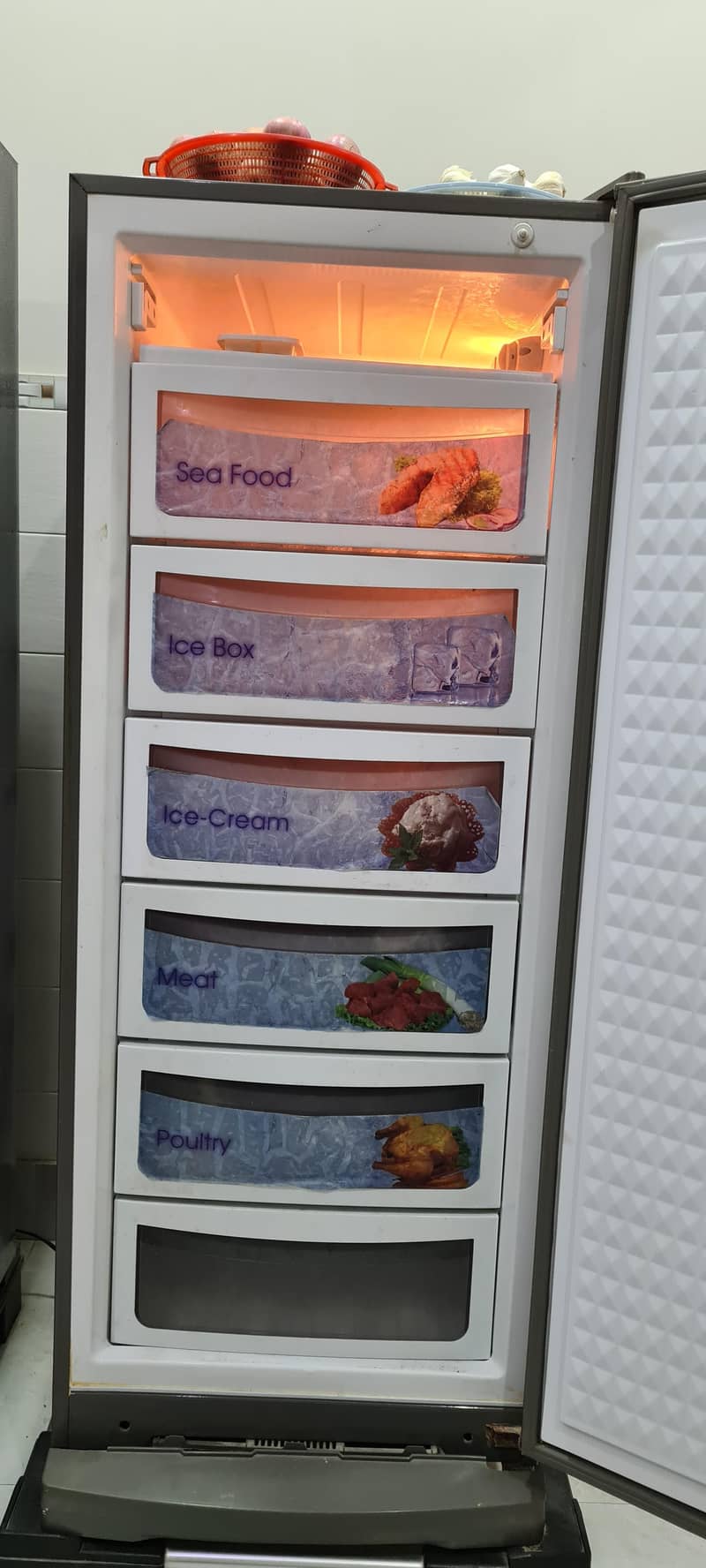 Dawlance Vertical Freezer 1