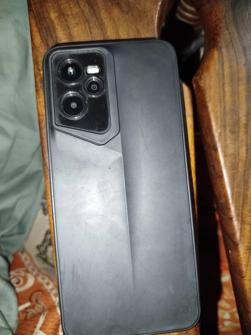 Realme C35 2