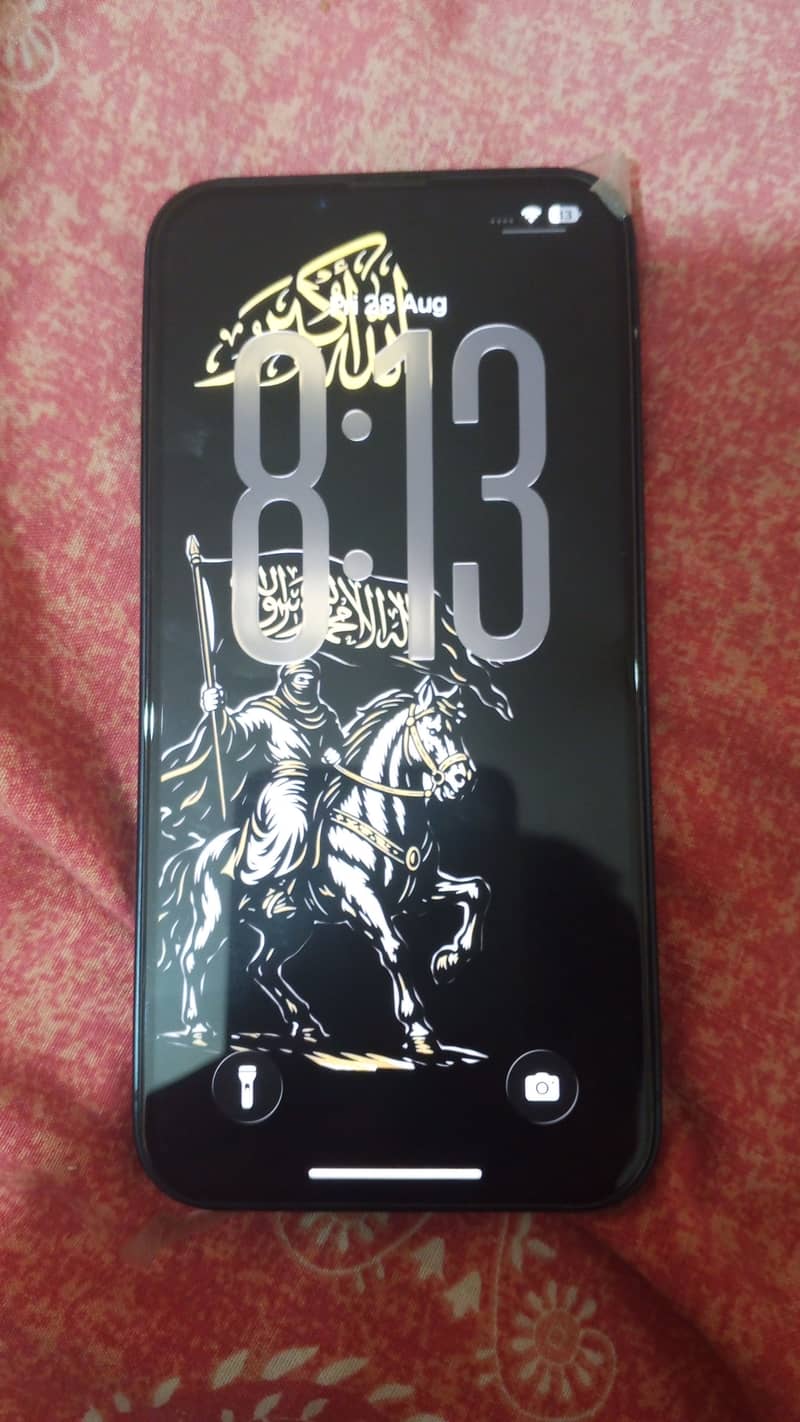 Apple iPhone 13 1