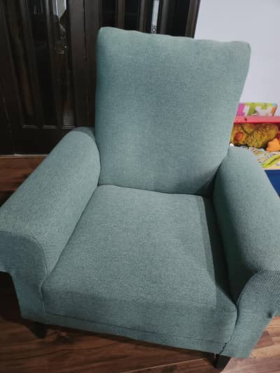 2 sofas