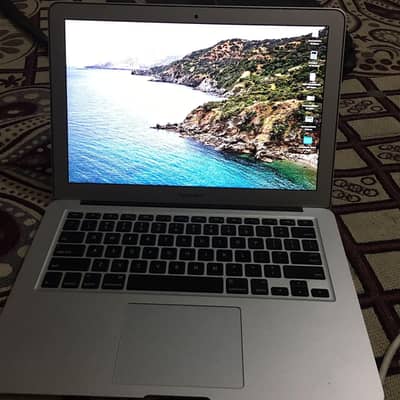 MacBook
