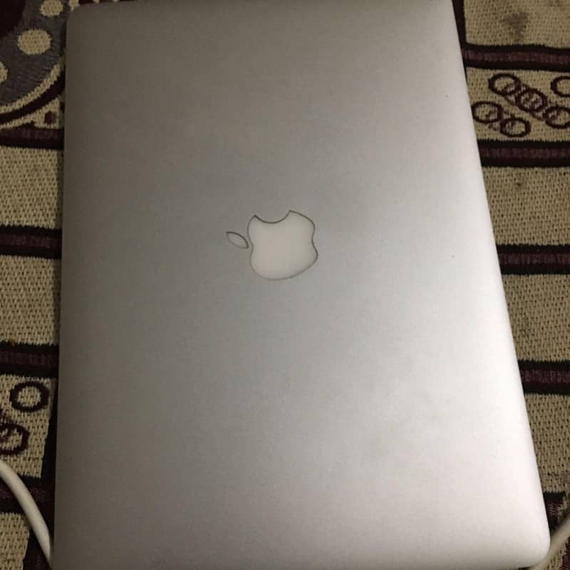 MacBook 5