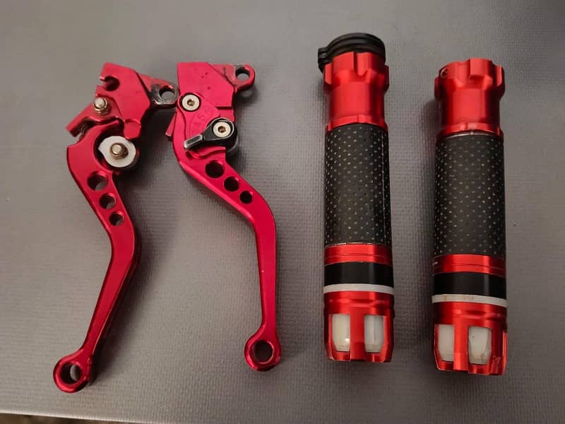 Handle grips 0