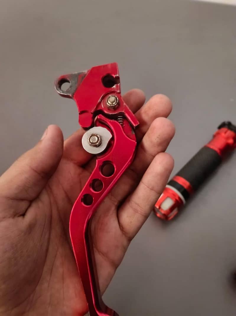 Handle grips 4