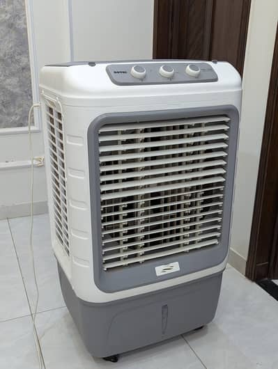 Royal Cooler available just 1 month used