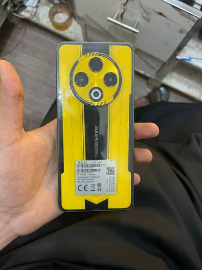 Tecno Spark 30