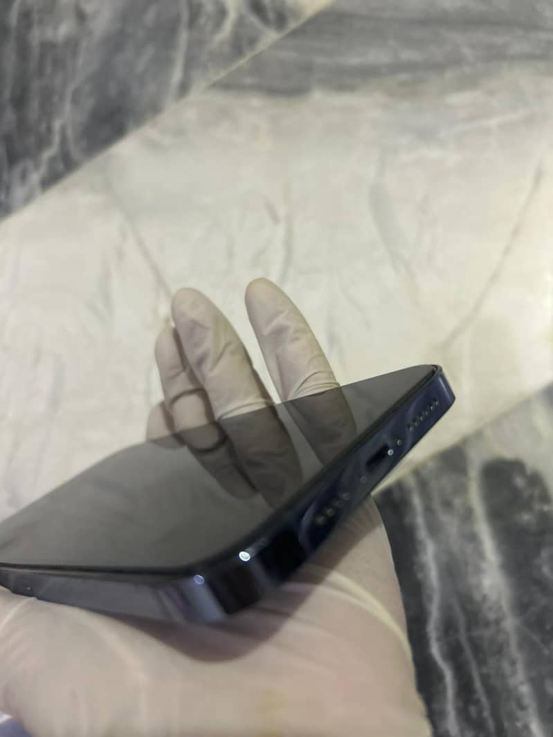 Apple iPhone 13 Pro Max 3