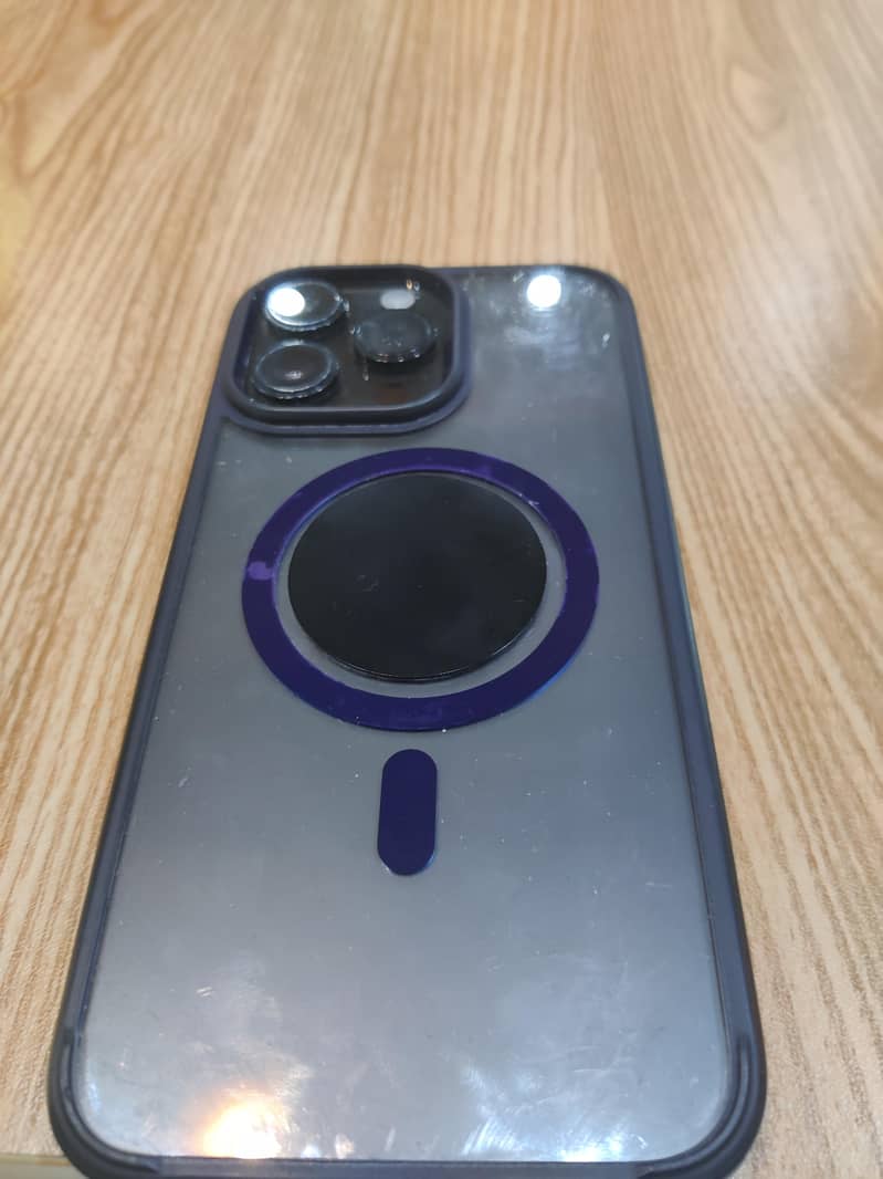 Apple iPhone 14 Pro Max 3